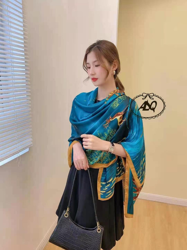 Damen Eleganter Seidenschal mit kunstvollem Landschaftsmuster und luxuriösem Glanz WW