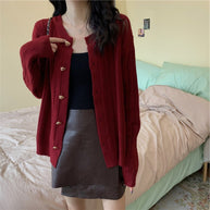 Damen Strickjacke mit dekorativem Knopfdesign und vertikalem Rippmuster WW