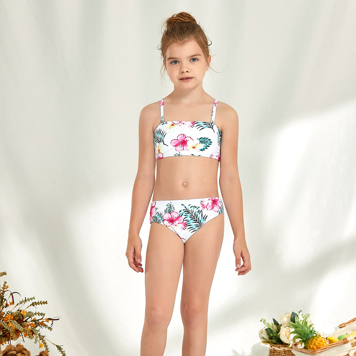 Mädchen Bikini-Set mit modischem Crop-Oberteil und hoch geschnittenen Shorts WW