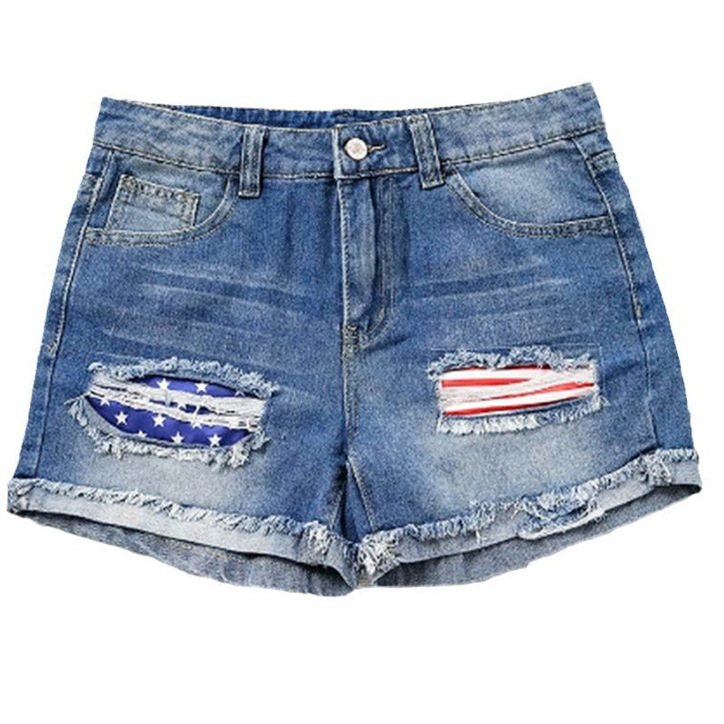 Damen Denim-Shorts mit kreativen Flaggenapplikationen und lässigem Destroyed-Design WW