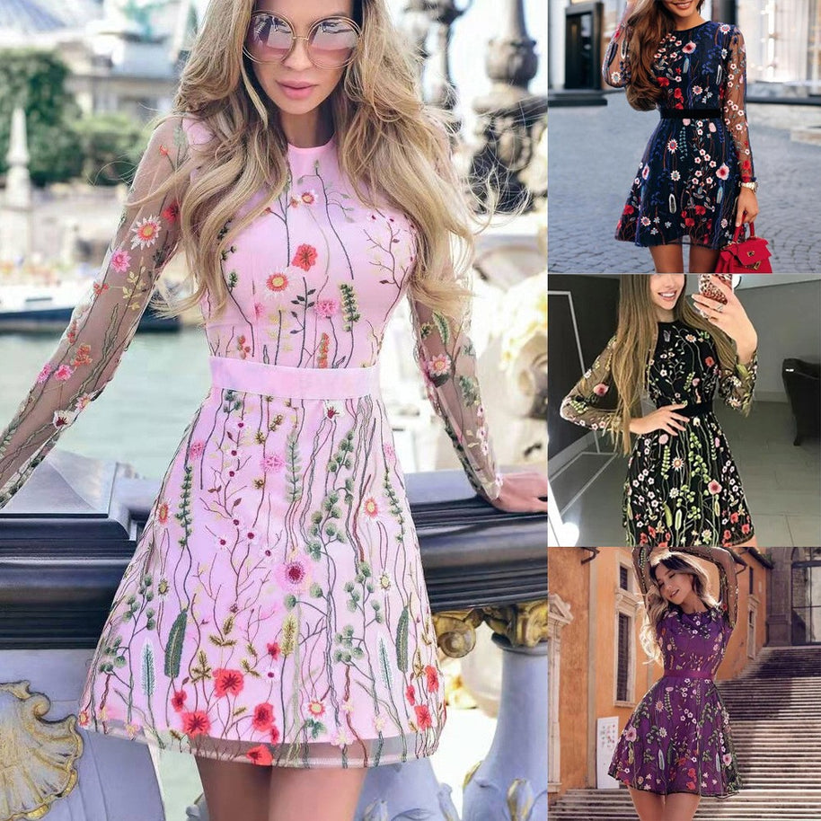Damen Elegantes Kleid mit floraler Bestickung und transparenten Ärmeln WW