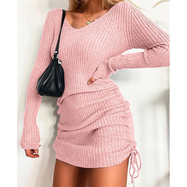 Damen Strickkleid mit figurbetontem Schnitt und Raffungen WW