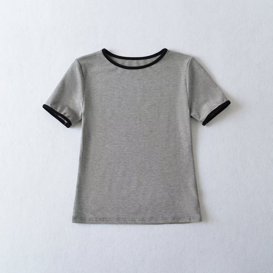 Damen klassisches T-Shirt mit kontrastierenden Ärmelabschlüssen und hochwertiger Baumwolle WW