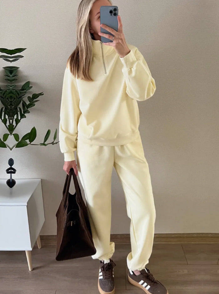 Damen Relaxed-Fit Trainingsanzug WW