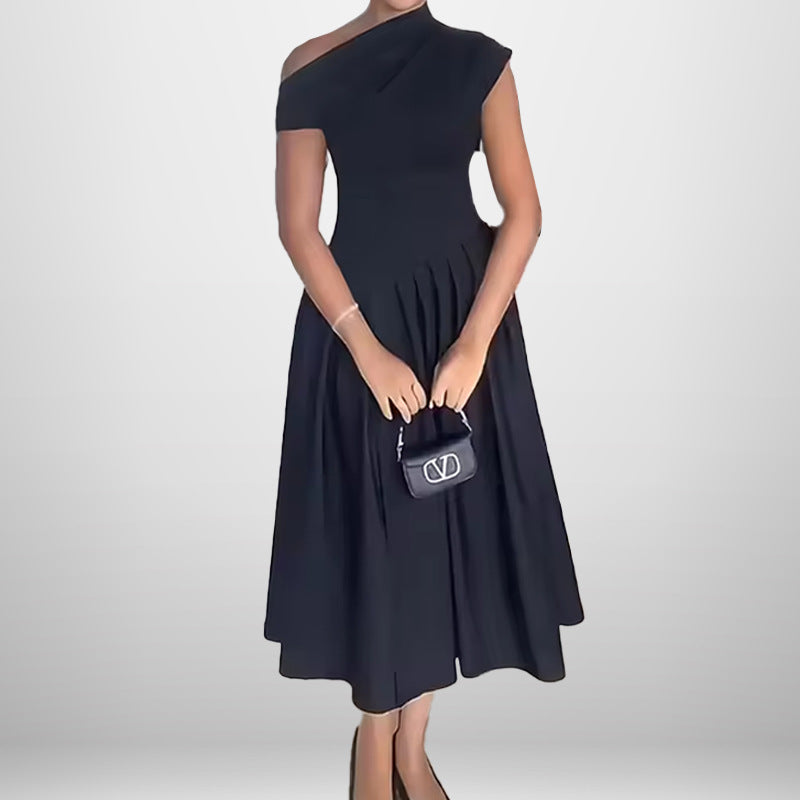 Damen Elegantes Maxi-Kleid mit asymmetrischem Ausschnitt und schwingendem Rock WW