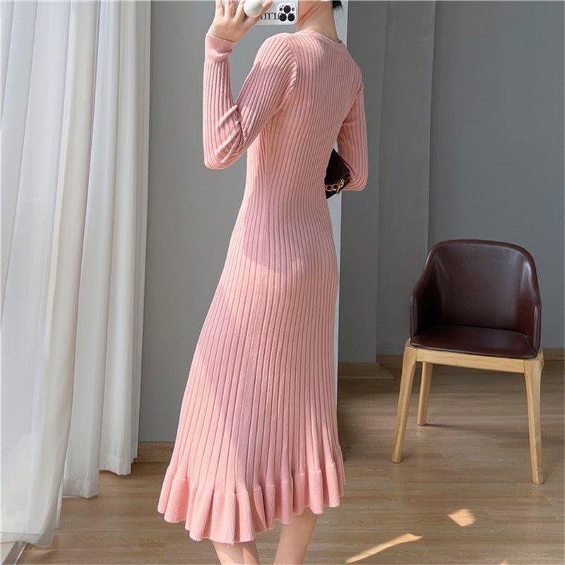 Damen Strickkleid mit eleganter Rippstruktur und fließendem Saum WW