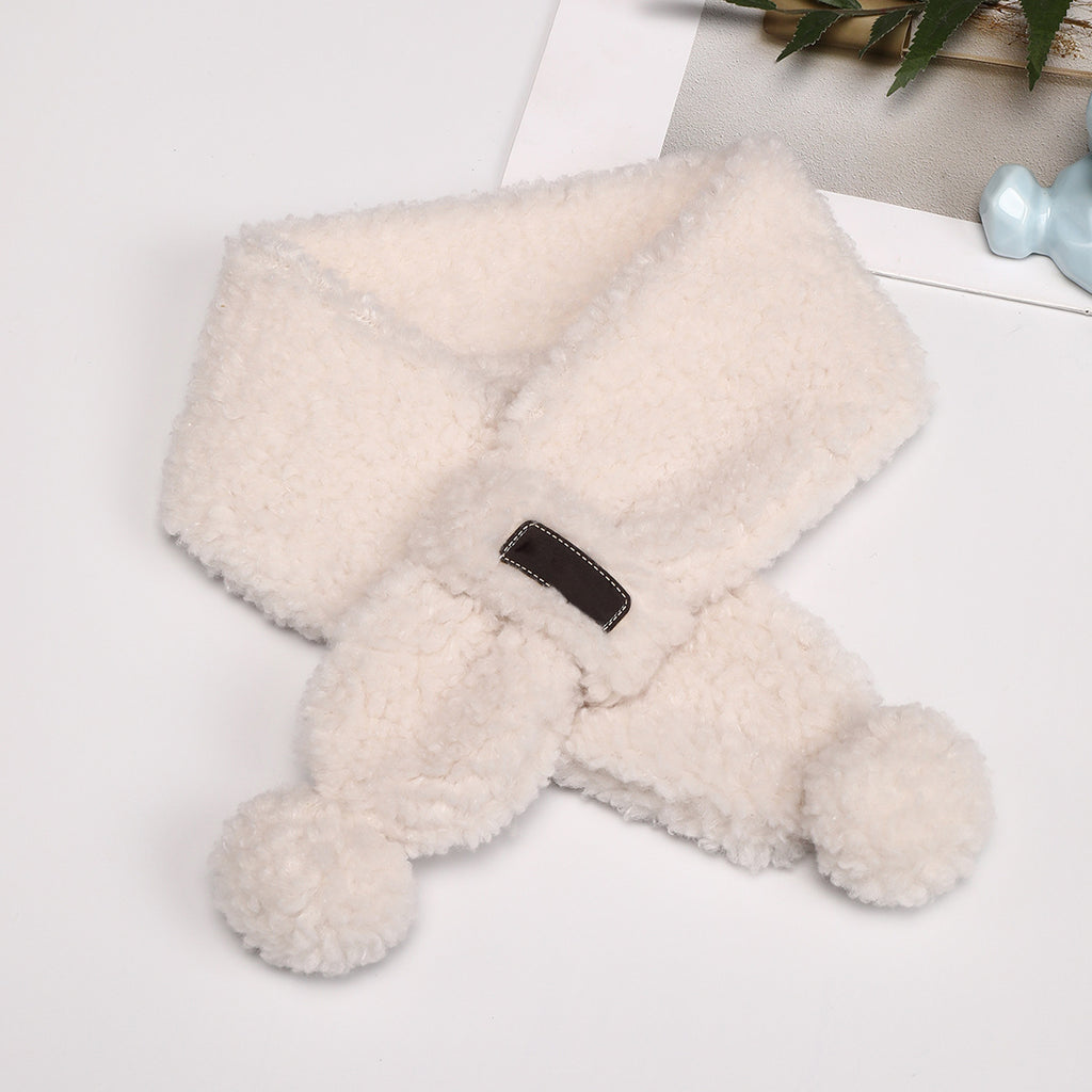 Damen Kuscheliger Fleece-Schal mit verspielten Pompons und Leder-Applikation WW