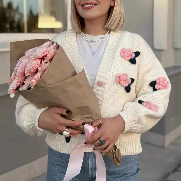Damen Strickjacke mit floralen Applikationen und voluminösen Ärmeln WW