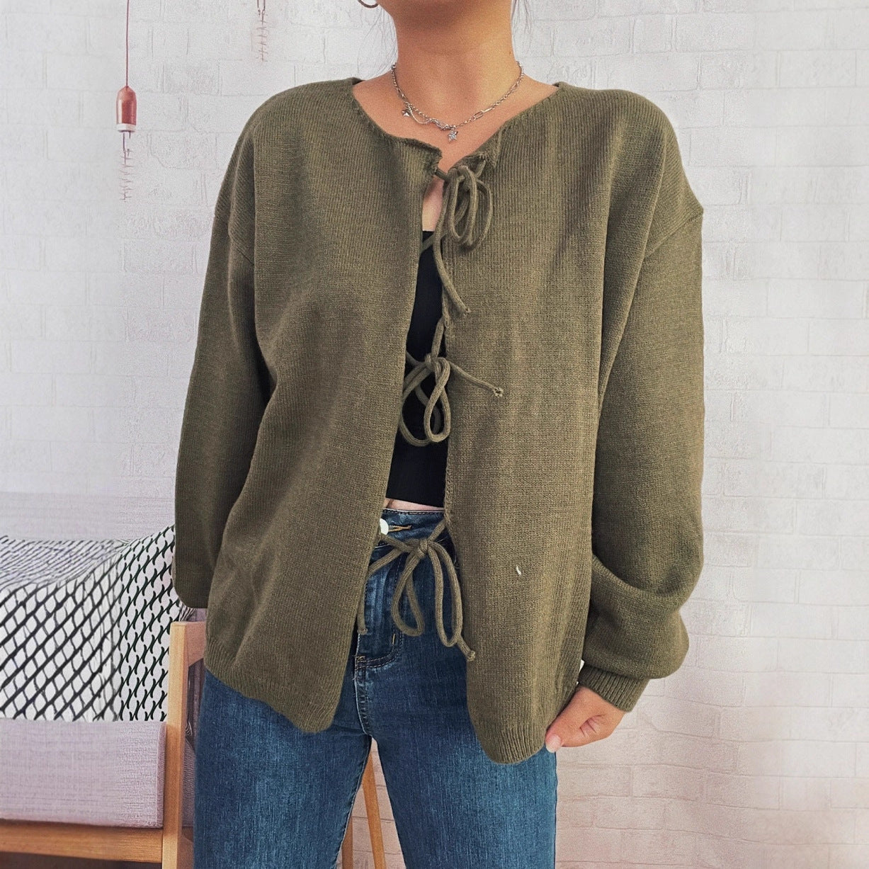 Damen Strickjacke mit dekorativem Schnürdesign und weitem Schnitt WW