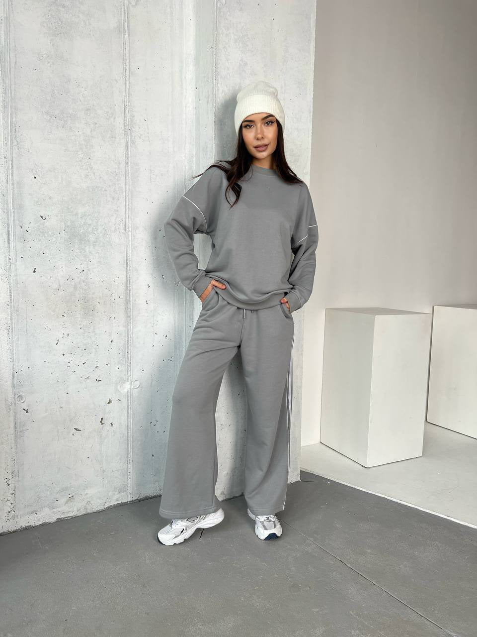 Damen Sportliches und bequemes Sweatshirt-Pants-Set WW