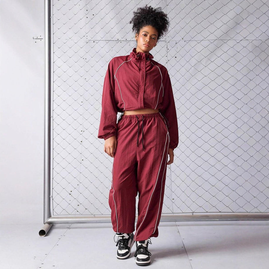 Damen sportlicher Loungewear-Trainingsanzug mit Rüschendetails WW