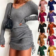 Damen Strickkleid mit figurbetontem Schnitt und Raffungen WW