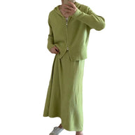 Damen bequeme Strickjacke mit Kapuze und eleganten Details WW