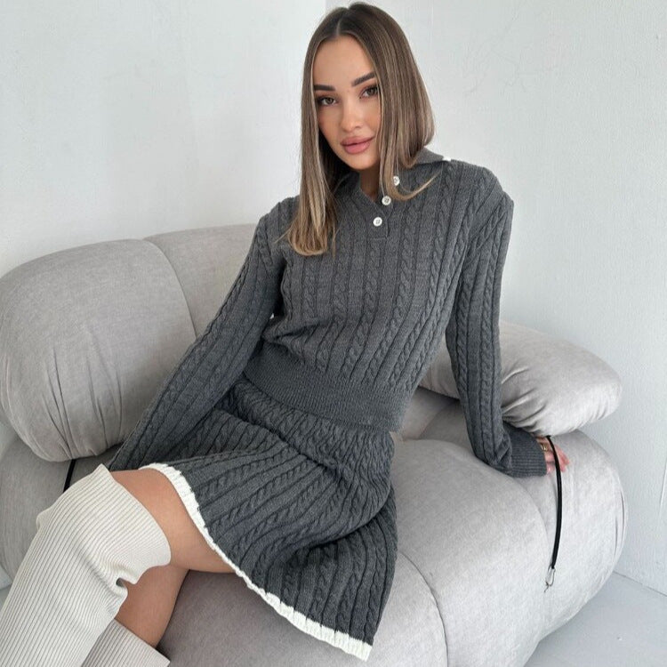 Damen Strickkleid mit eleganter Knopfleiste und V-Ausschnitt WW