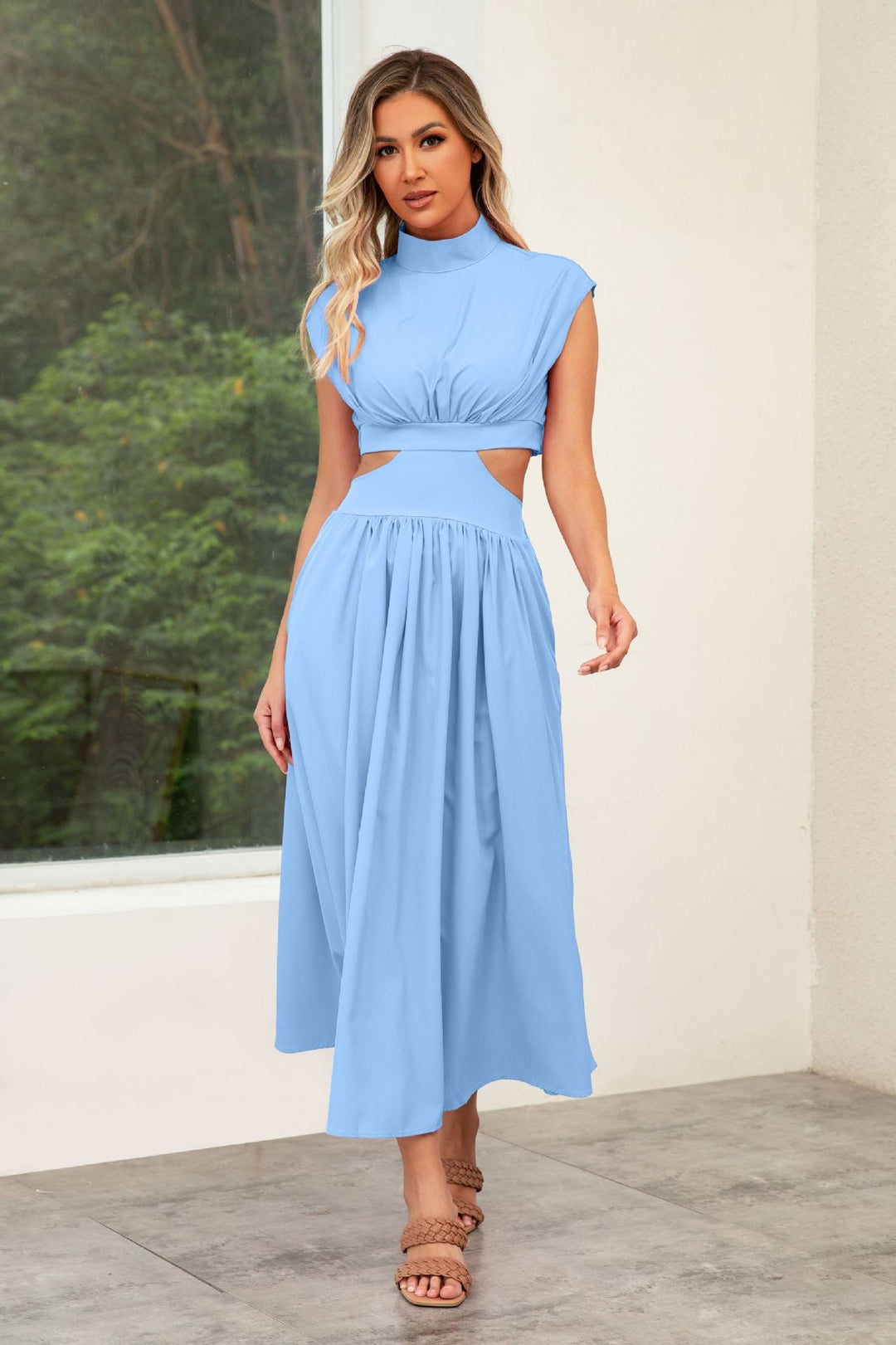 Damen Cut-Out Sommerkleid mit hohem Kragen W&W Mode