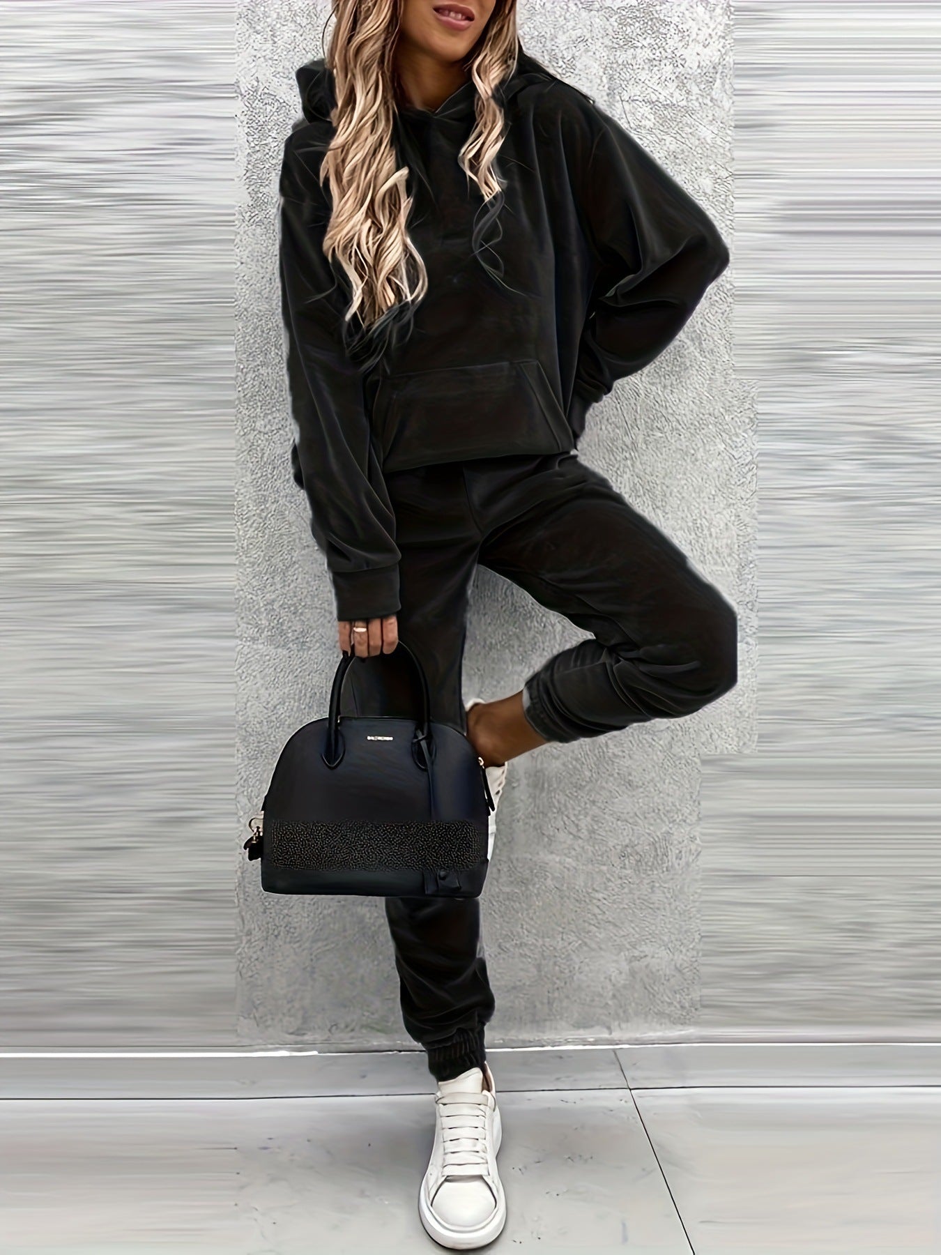 Damen Sportlicher Lounge-Set mit Kapuzenpullover und Hosen WW