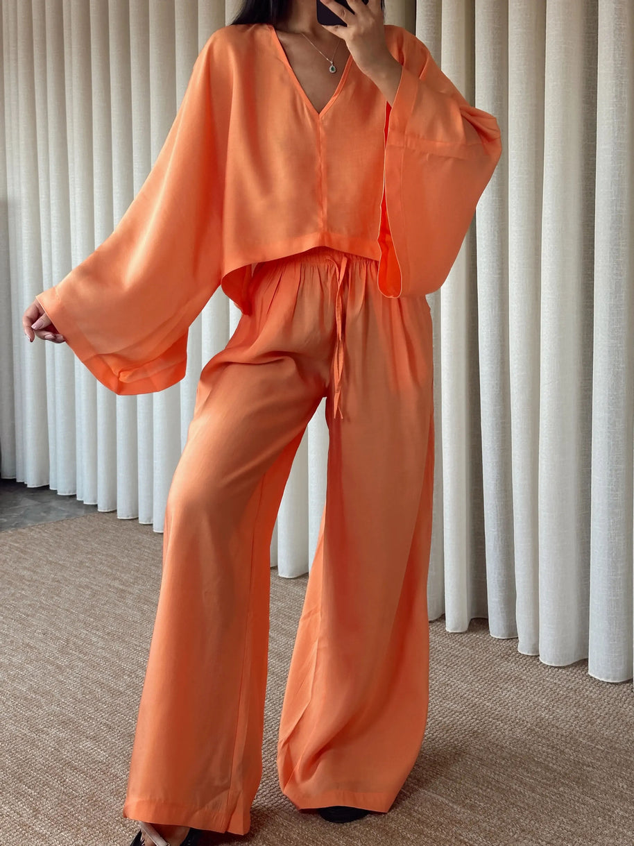 Damen Set aus luftiger Bluse und weitem Hosenanzug WW