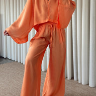 Damen Set aus luftiger Bluse und weitem Hosenanzug WW