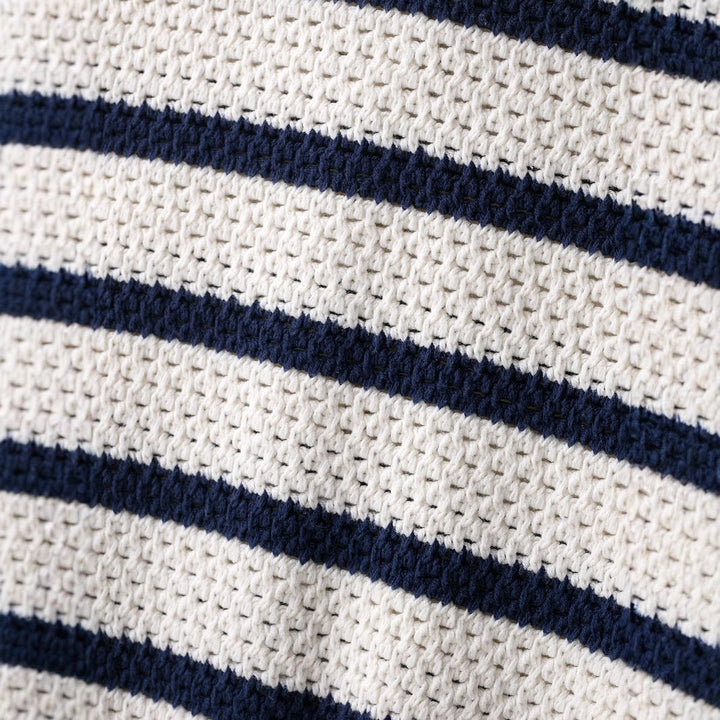 Damen Kurzarm-Strickjacke mit auffälligem Streifenmuster und zeitlosem Design W&W Mode