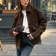 Damen lässige Wildlederjacke mit praktischen Taschen und hochgeschlossenem Kragen WW