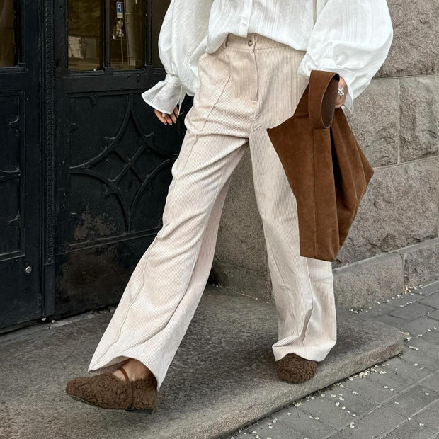 Damen weite Cordhose mit elegantem Schnitt und hohem Bund WW