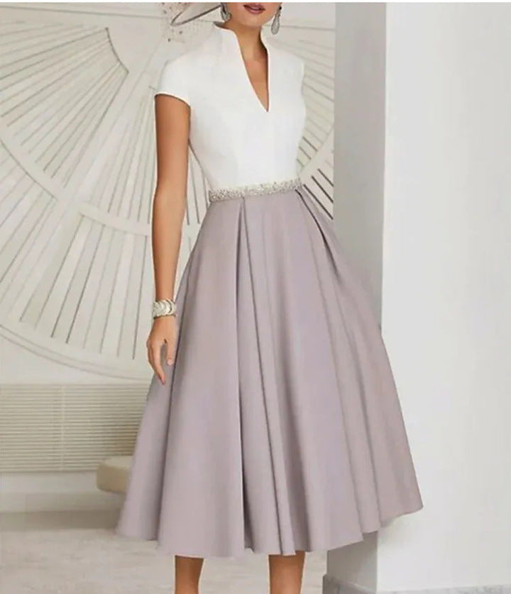 W&W Mode | Weißes Farbblock V-Ausschnitt Ausgestellt Sommerkleid