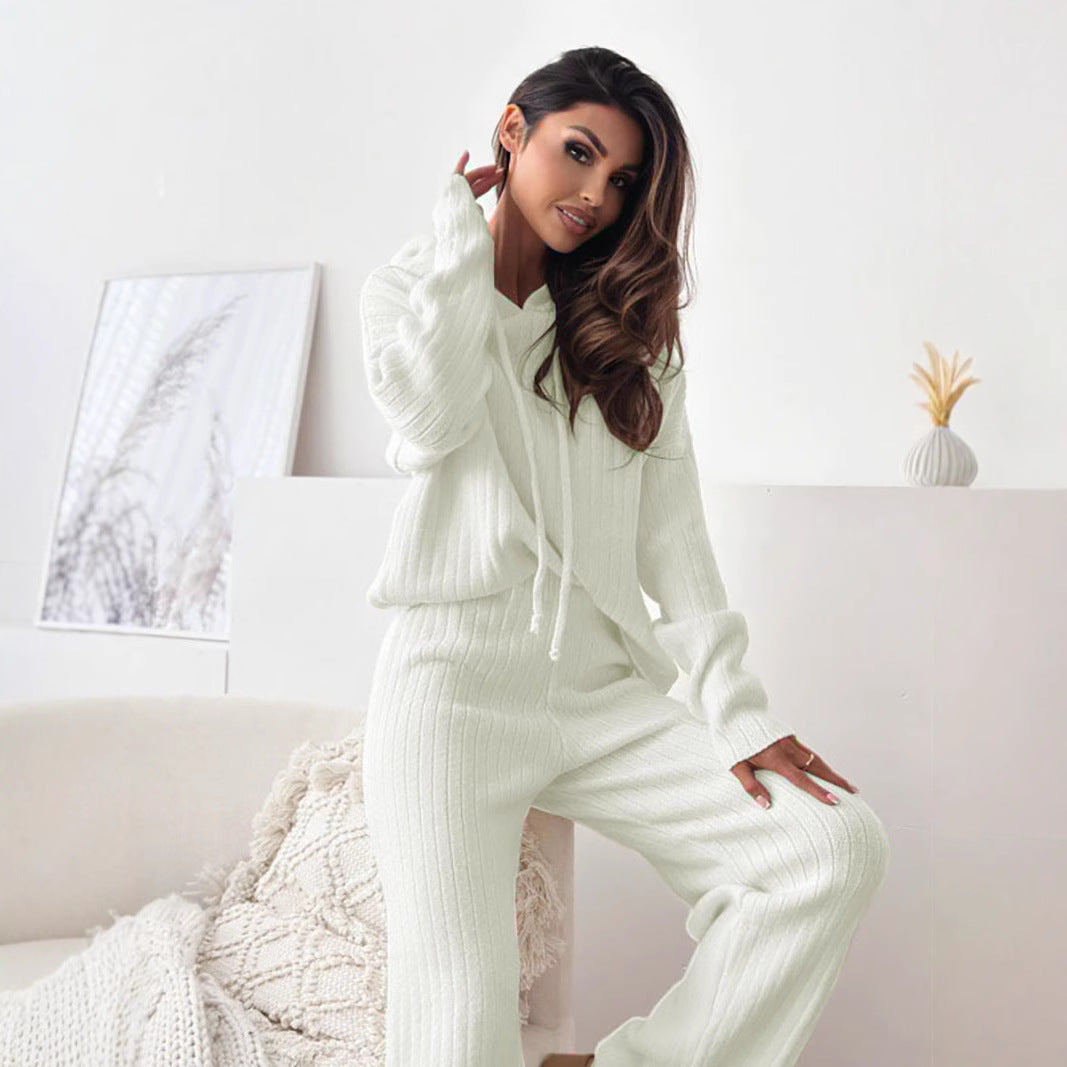 Damen Strickanzug mit Kapuze und weichem Material WW