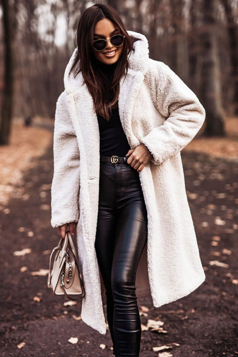 Damen kuschelige Teddyjacke im Oversized-Stil mit Kapuze WW