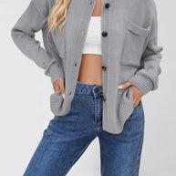 Damen Strickjacke mit Stehkragen und aufgesetzter Tasche WW