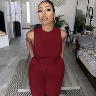 Damen All-in-One Jumpsuit mit tiefem Ausschnitt und figurbetontem Schnitt WW