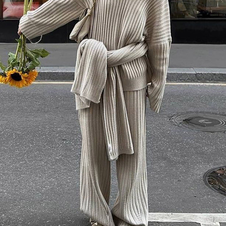 Damen Strickanzug mit lässigem und modernem Schnitt WW