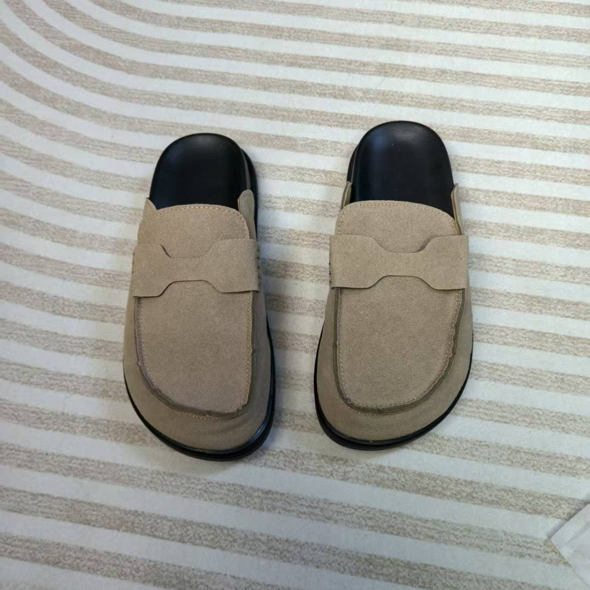 Damen Slipper mit weichem Wildleder und anatomischer Fußbettung WW