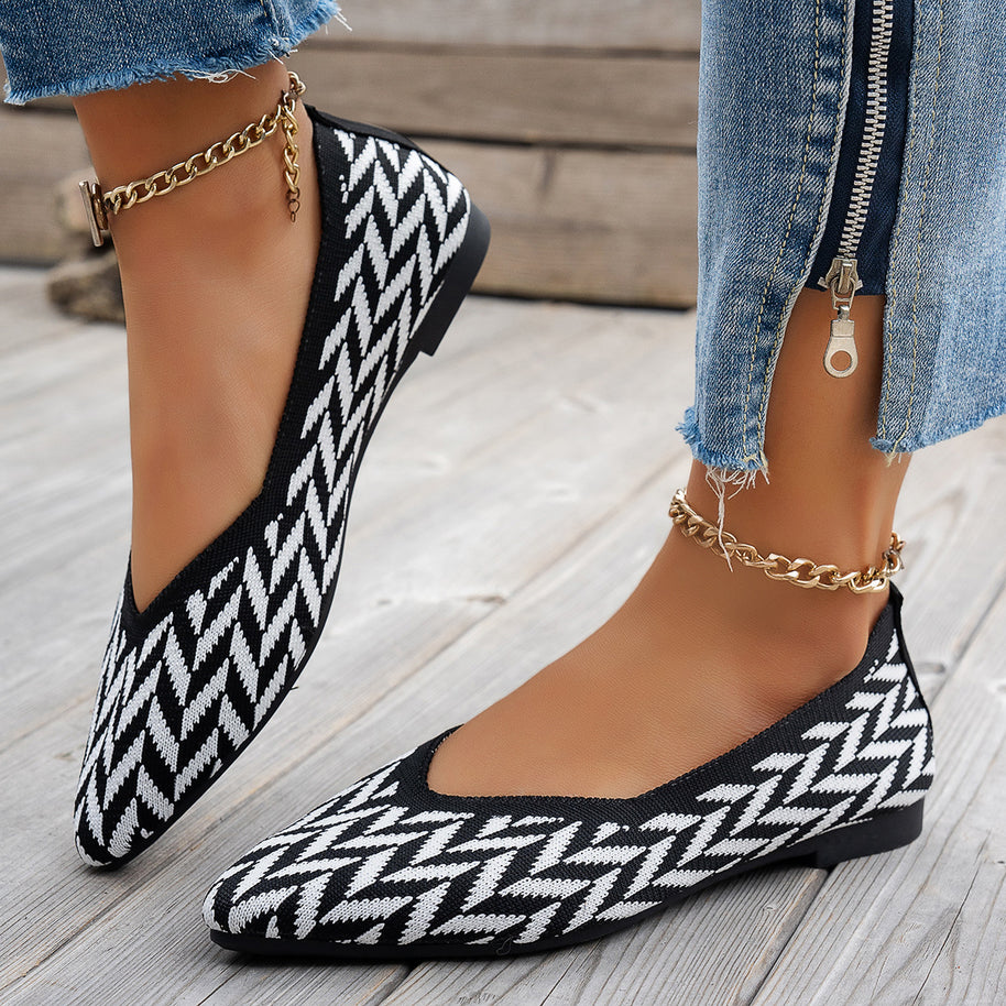 Damen Ballerinas mit modernem Zickzack-Muster und flexiblem Fußbett WW