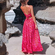 Damen Maxikleid mit raffiniertem Knotendetail und floralen Designelementen WW