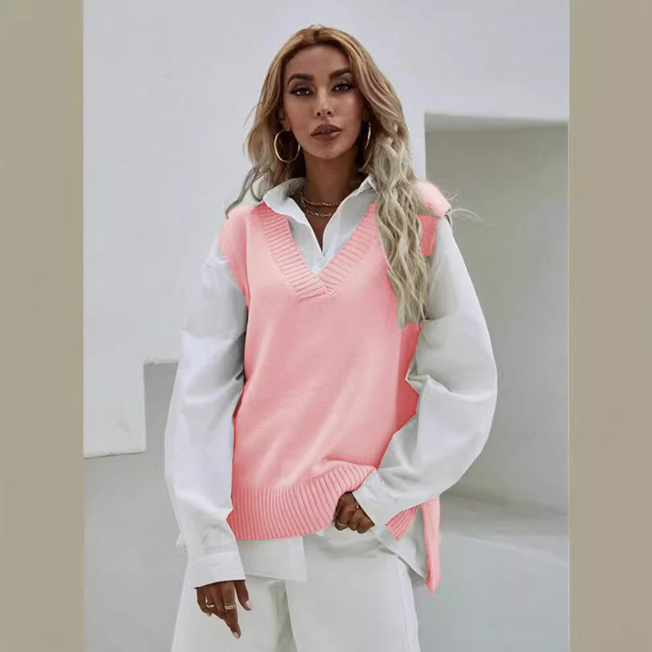 Damen Strickweste mit V-Ausschnitt und modernen Details WW