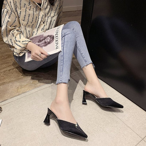 Damen elegante Mules mit spitzem Zehenbereich und schickem Glanz W&W