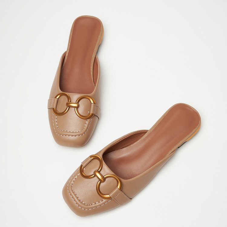 Damen Elegante und bequeme Schuhe mit schickem Metallverschluss W&W