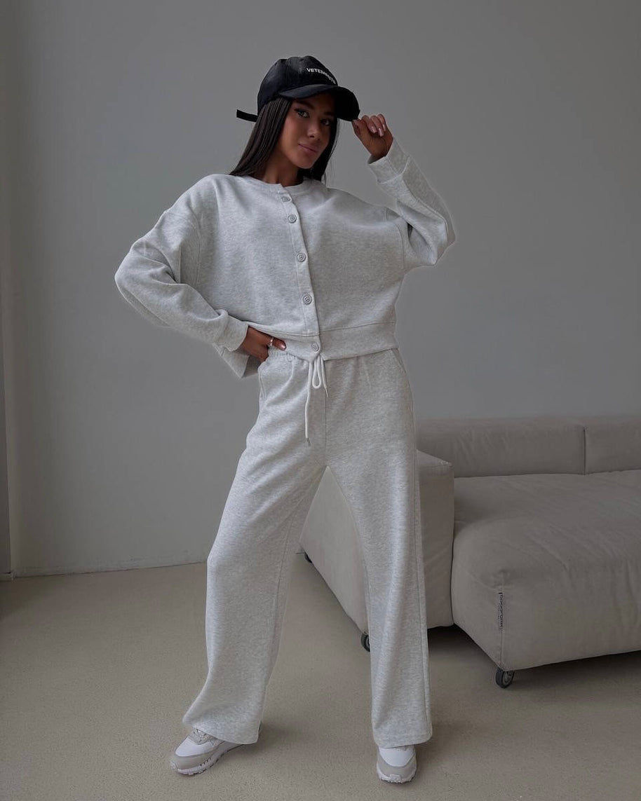 Damen bequeme Sweatshirt- und Jogginghose-Kombination WW