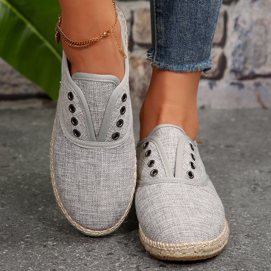 Damen Casual Espadrille Slip-Ons mit stylischem distressed Denim-Muster WW
