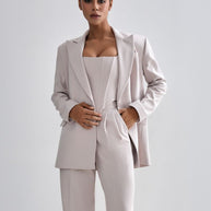 Damen stilvolles Tailleur-Set mit tailliertem Oberteil WW