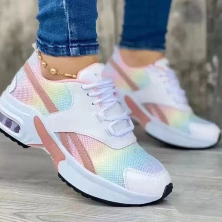 Damen Sportliche Sneakers mit atmungsaktivem Mesh-Obermaterial und dämpfender Sohle W&W