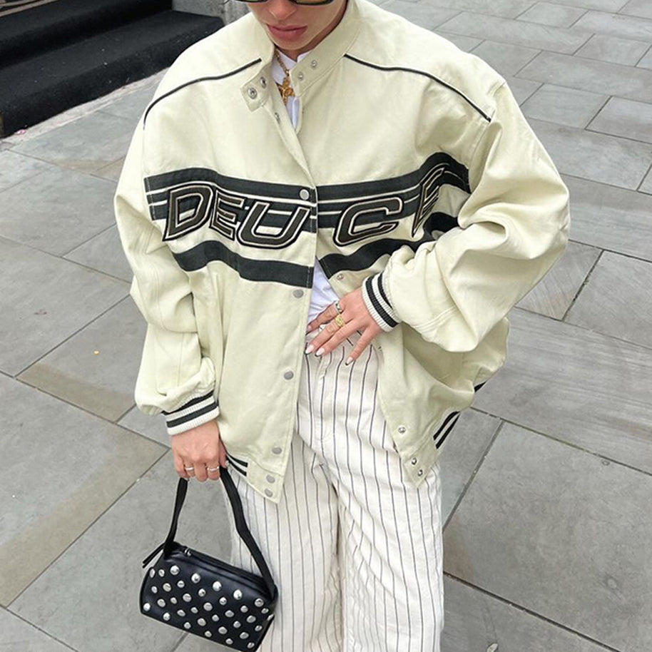 Damen sportliche Oversize-Jacke mit kontrastierendem Logo WW