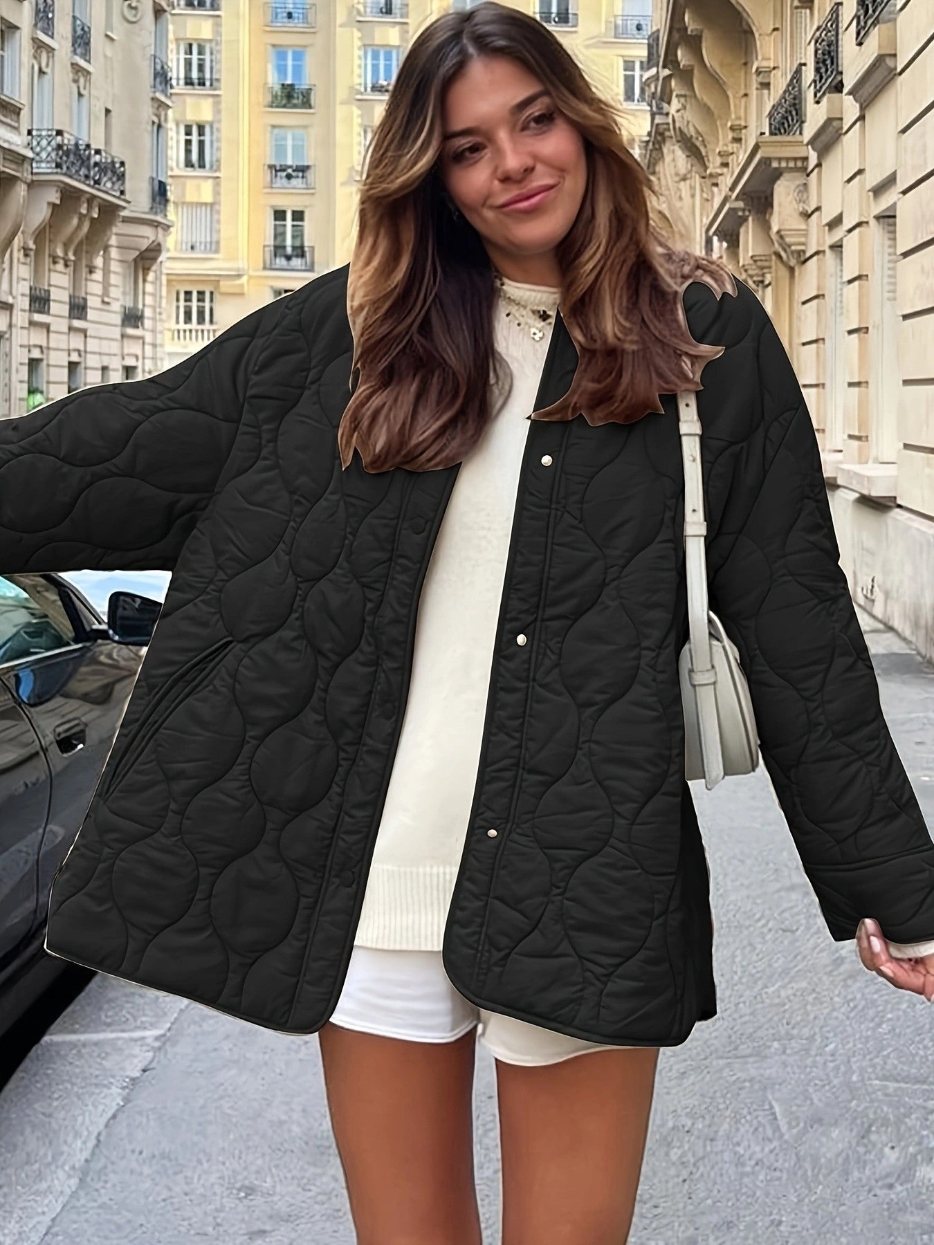 Damen Steppjacke mit großen Taschen und Rundhalsausschnitt WW