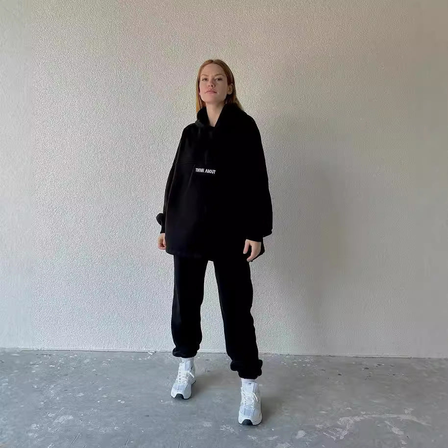 Damen bequemer Hoodie mit weitem Schnitt und praktischen Kängurutaschen WW