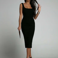 Damen Rippkleid mit quadratischem Ausschnitt und taillierter Schnitt WW