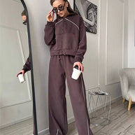 Damen sportliches Freizeitjacken- und Hosen-Set mit trendy Schnitt und elastischem Bund WW