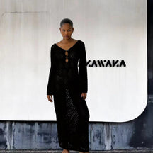 Damen Strick-Maxikleid mit tiefem V-Ausschnitt und modischen Rüschendetails WW