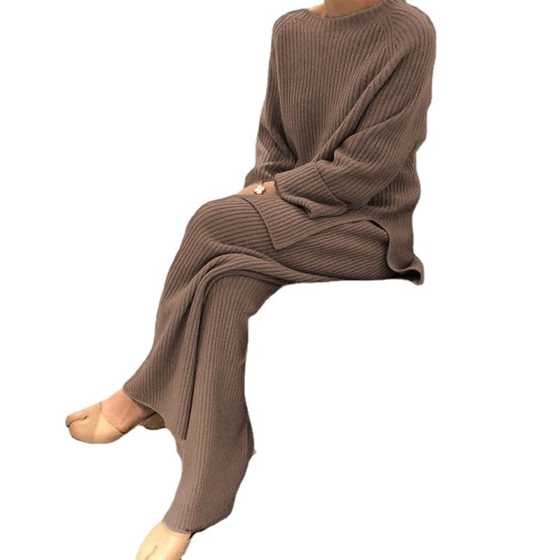 Damen Strickanzug mit weitem Schnitt und stilvollem Rippenmuster WW