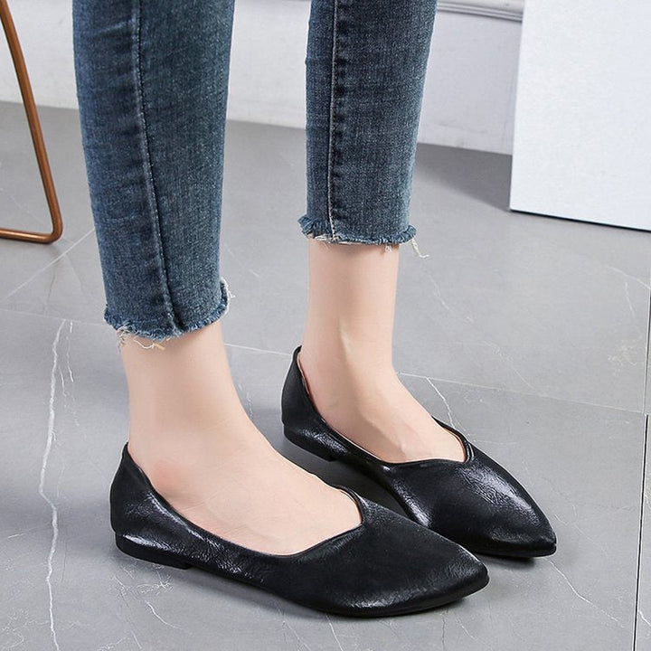 Damen Ballerinas mit elegantem spitzem Design und komfortablem Fußbett W&W Mode
