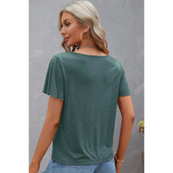 Damen T-Shirt mit modernem Schnitt und modischen Schnittdetails WW